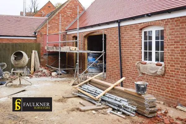 What is the minimum distance between 2 houses? 2 Distance Between Two Houses : Party Wall Surveyors Shirley